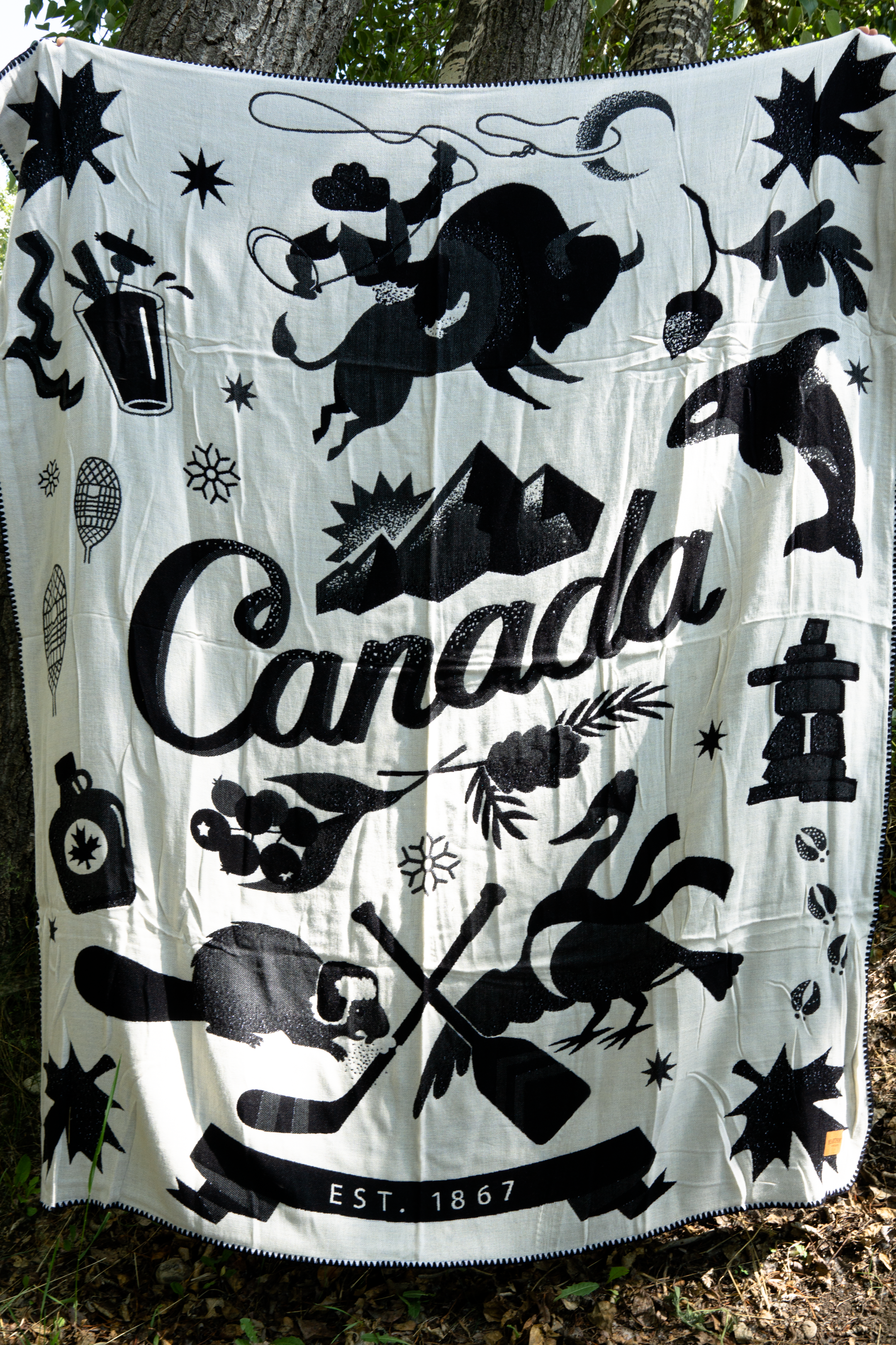 CanadaBlanket-5.png