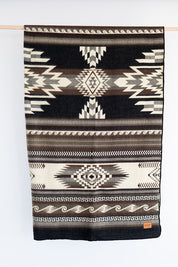 Maskuy Blanket - Cinder